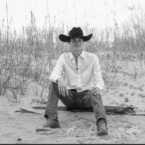 Meet your Posher, Chase